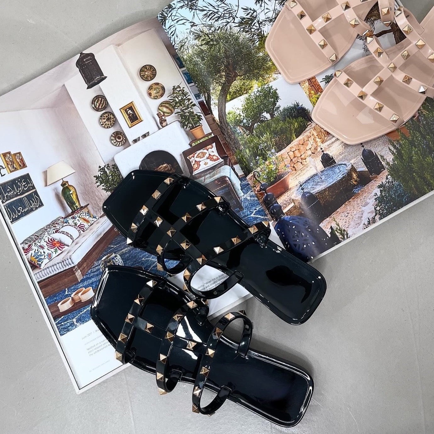 Alexia Sandals - Black - Trice Boutique