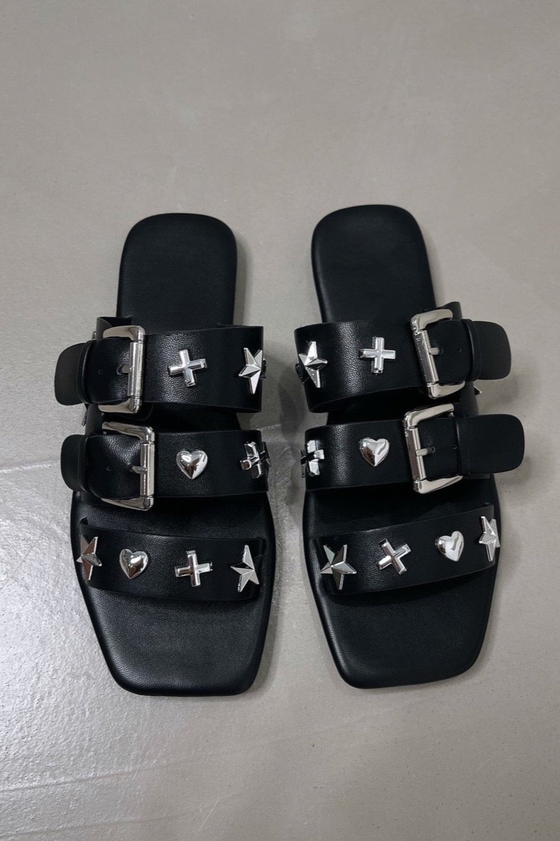 Harlow Sandals - Black - Trice Boutique