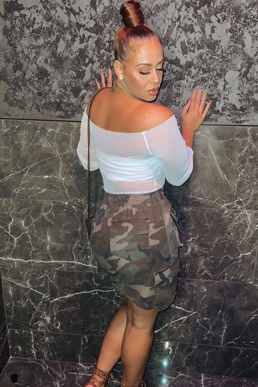 Oversized Camo Cargo Shorts - Camo