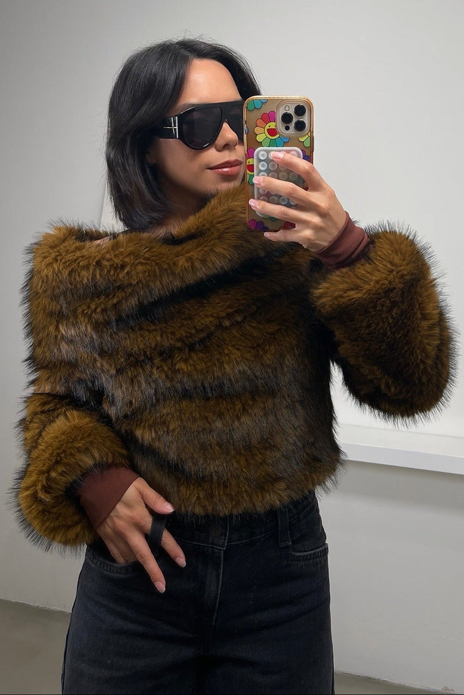 Alina Faux Fur Top - Brown