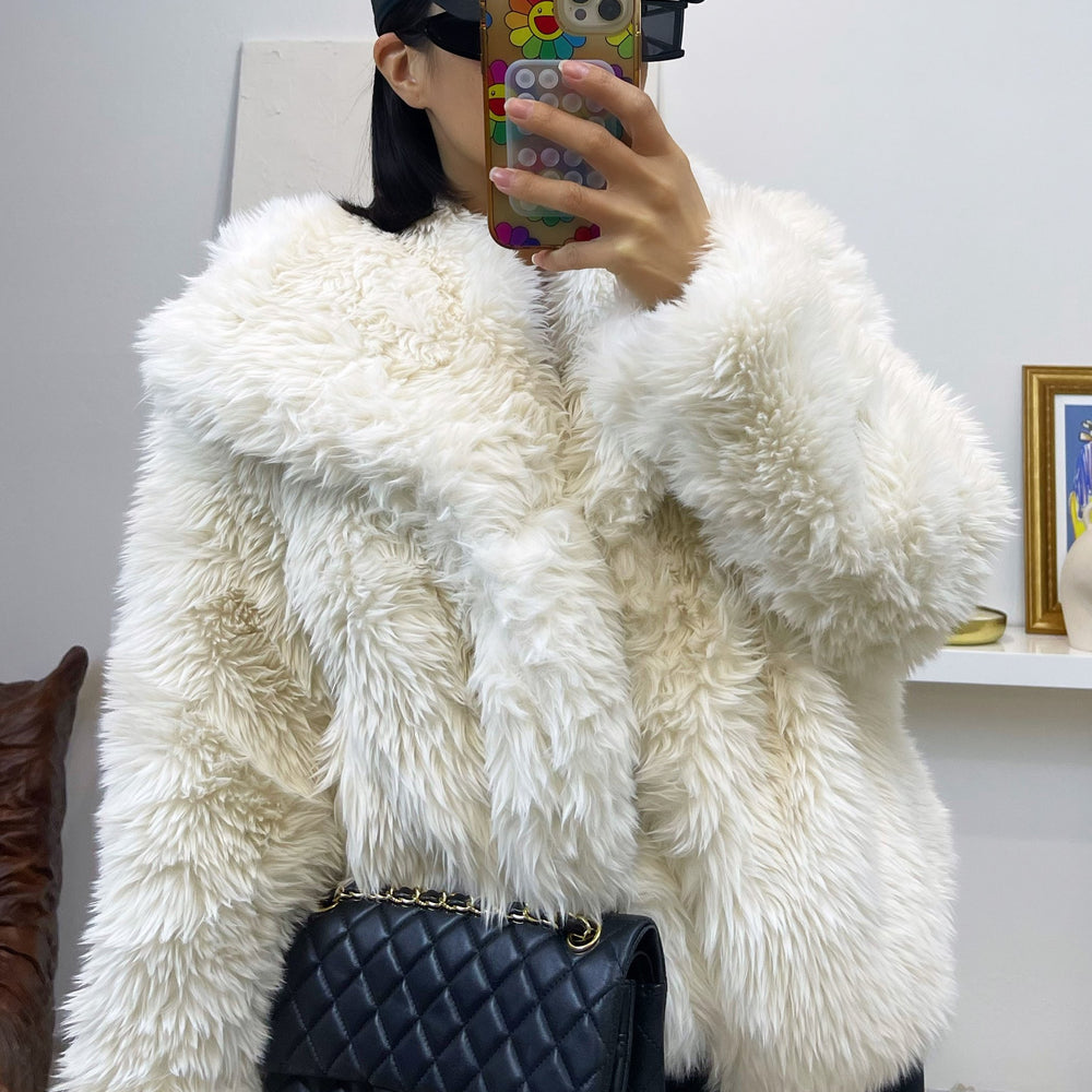 
                      
                        Aspen Faux Fur Jacket - Ivory
                      
                    