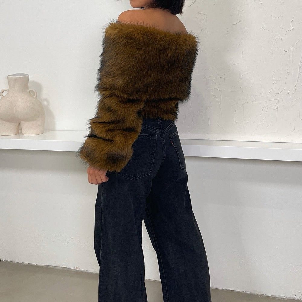 
                      
                        Alina Faux Fur Top - Brown
                      
                    