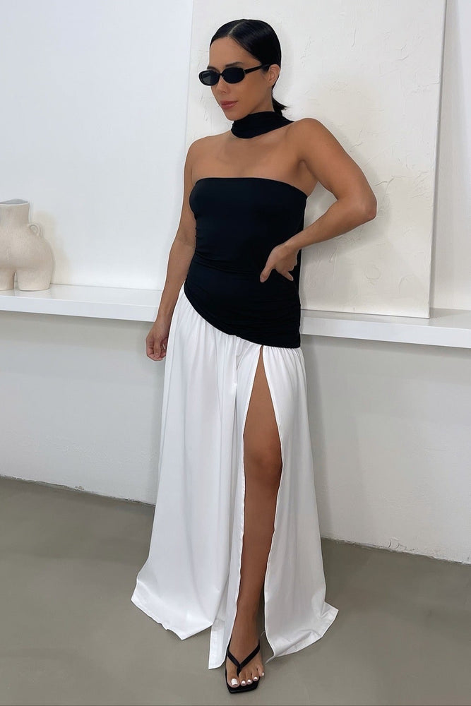 
                      
                        Caprina Dress w/Scarf - Black/White
                      
                    
