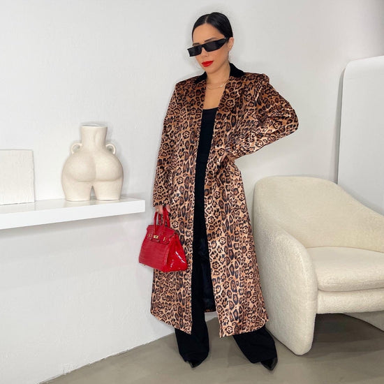 Load image into Gallery viewer, Leopard Print Coat
