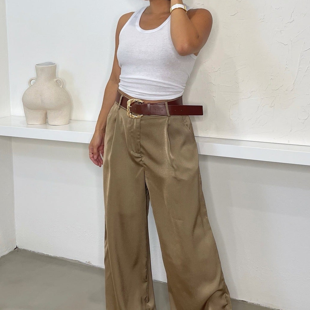
                      
                        Delaney Wide Leg Pants w/Belt - Taupe
                      
                    