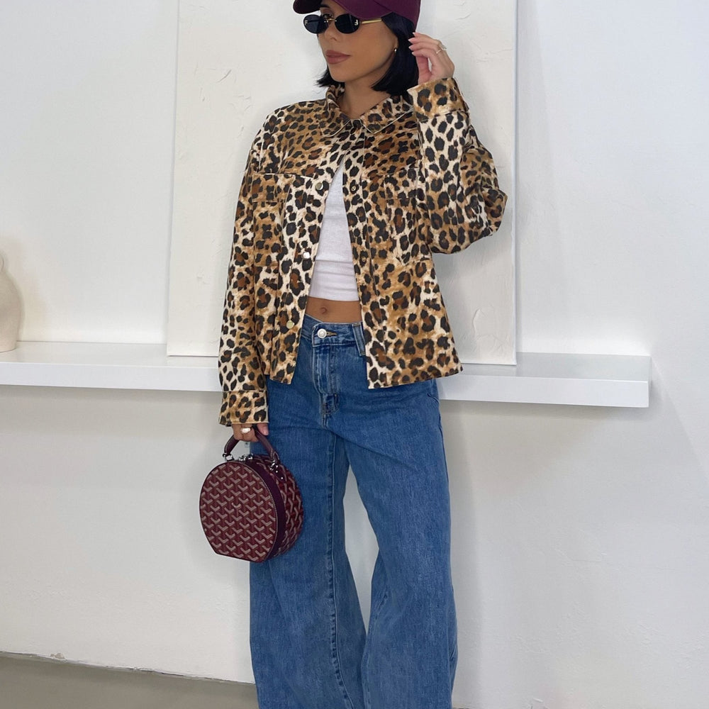 
                      
                        Lana Faux Suede Jacket— Leopard Print - Trice Boutique
                      
                    