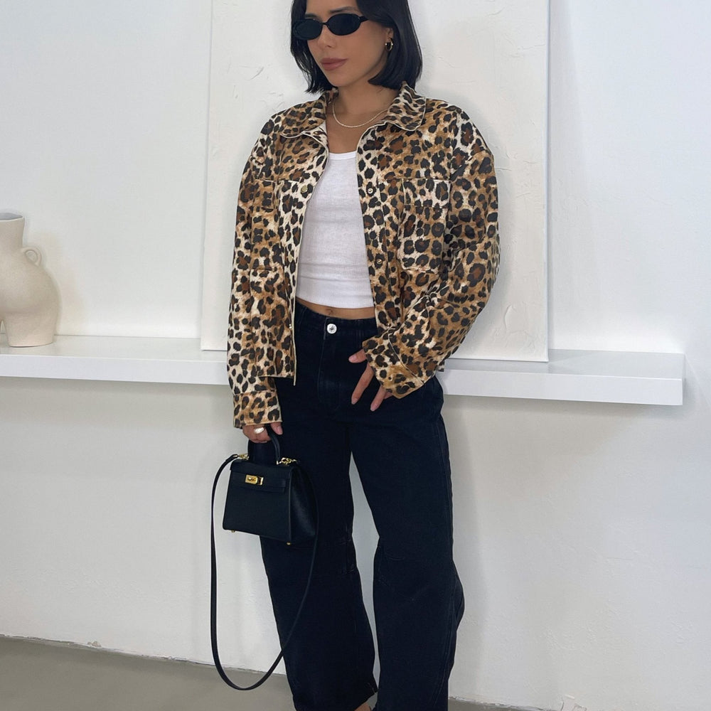 
                      
                        Lana Faux Suede Jacket— Leopard Print - Trice Boutique
                      
                    