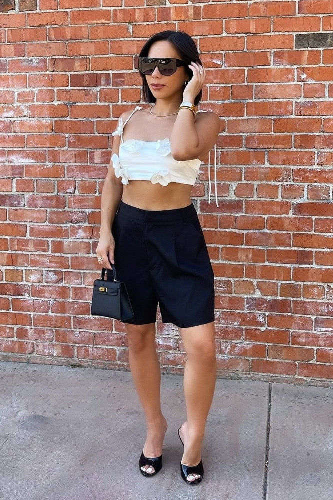 
                      
                        Ashlynn Crop Top - White - Trice Boutique
                      
                    